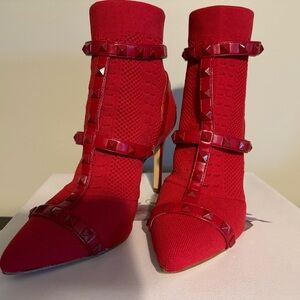 Jessica Simpson bootie